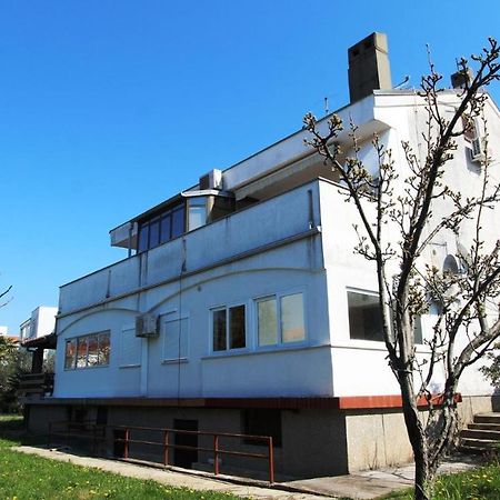 Apartments Tomislav Malinska Esterno foto